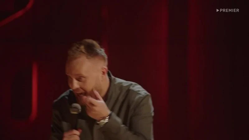 Кадры из ТВ шоу Stand Up (2013)