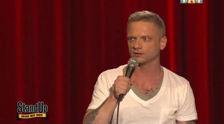 Кадры из ТВ шоу Stand Up (2013)