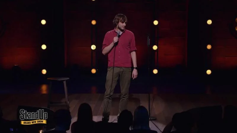 Кадры из ТВ шоу Stand Up (2013)